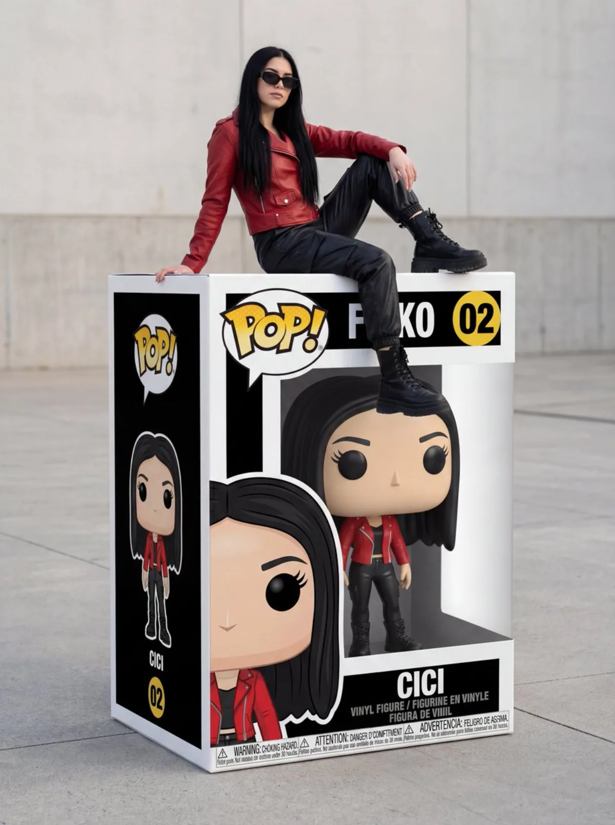 真人坐上Funko Pop盒（格调风格）
