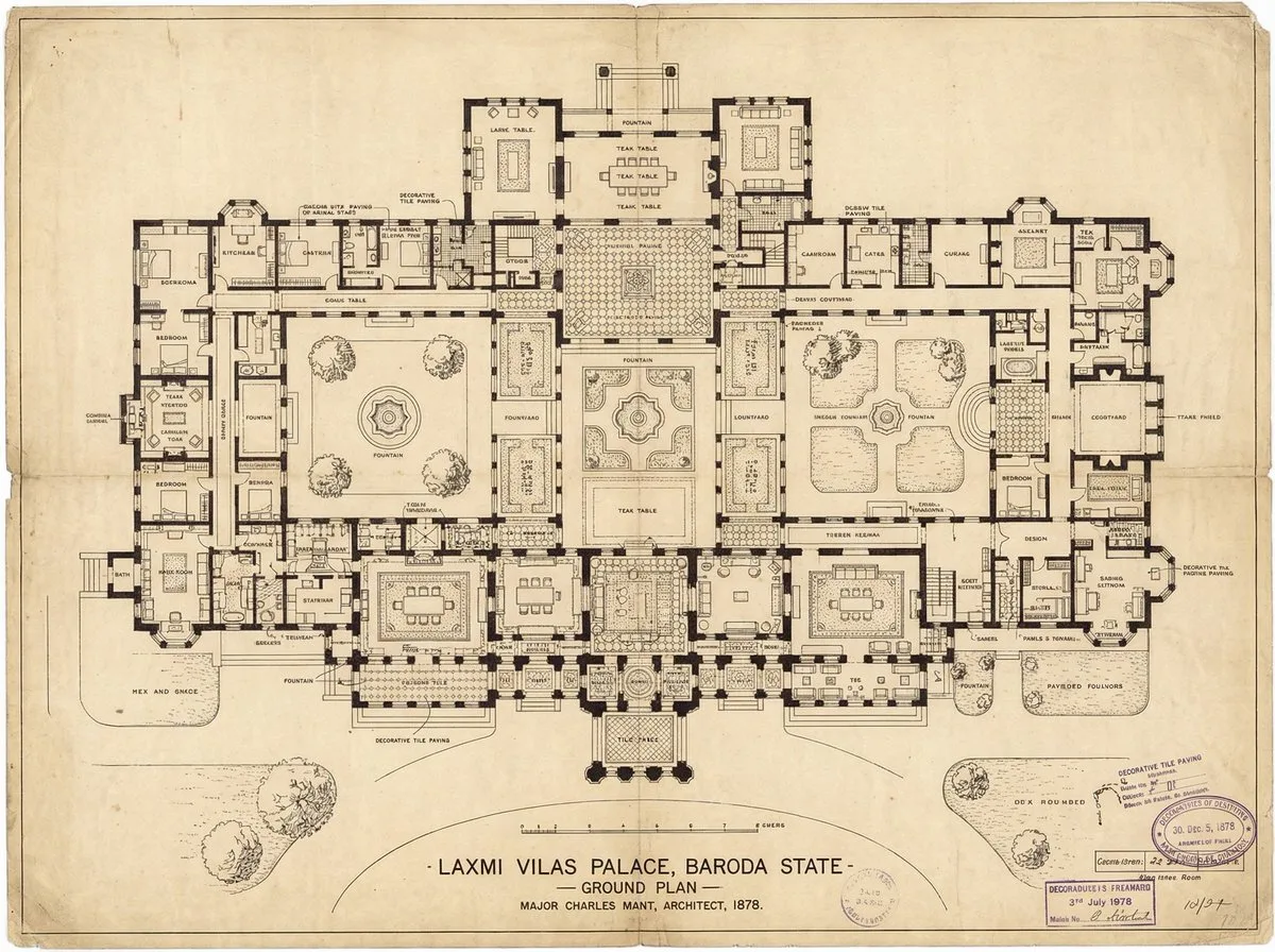 Refined Generate detailed construction plan of Laxmi Vilas Palace from image