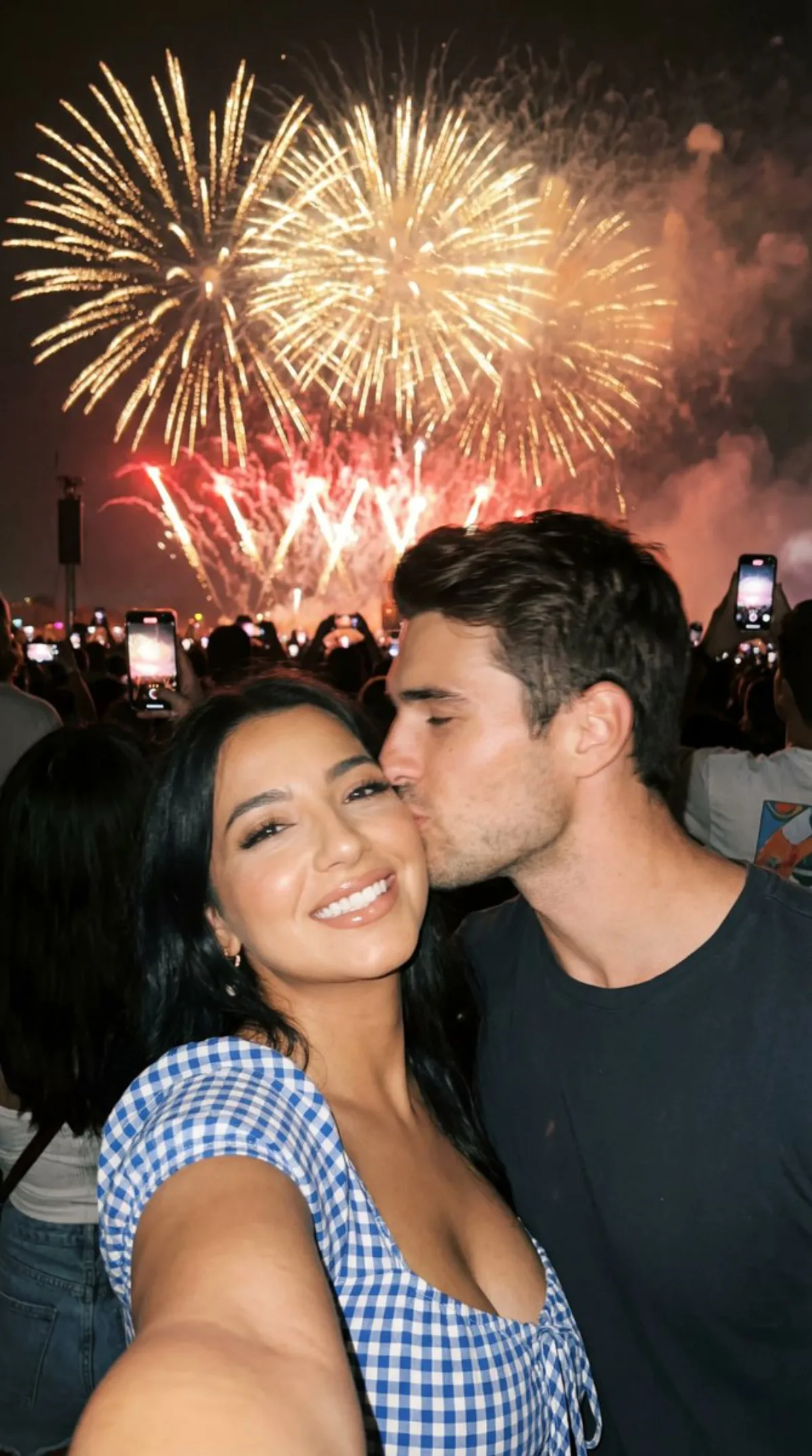 Fireworks Couple Kiss Selfie (Premium)